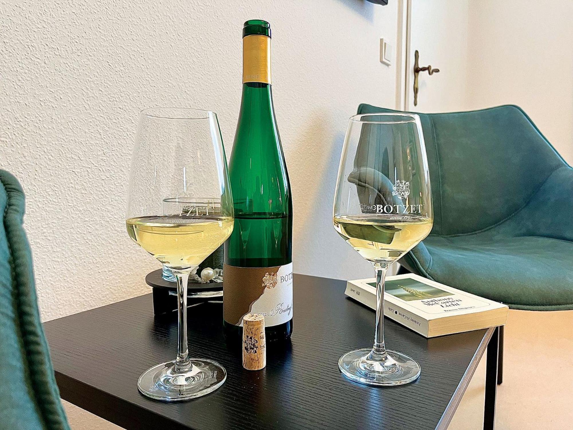 Pension 1595 Im Weingut Botzet Maring-Noviand Экстерьер фото